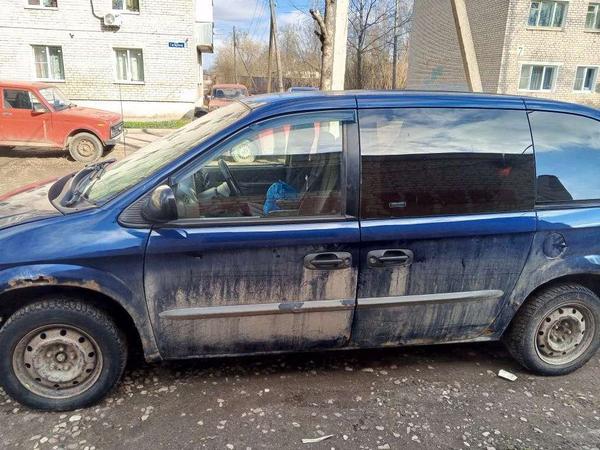 Dodge Caravan 2001, фото 2