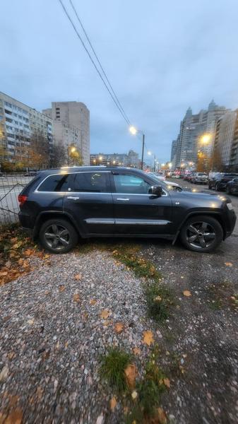Jeep Grand Cherokee 2012, фото 4