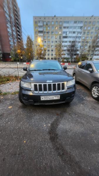 Jeep Grand Cherokee 2012, фото 3