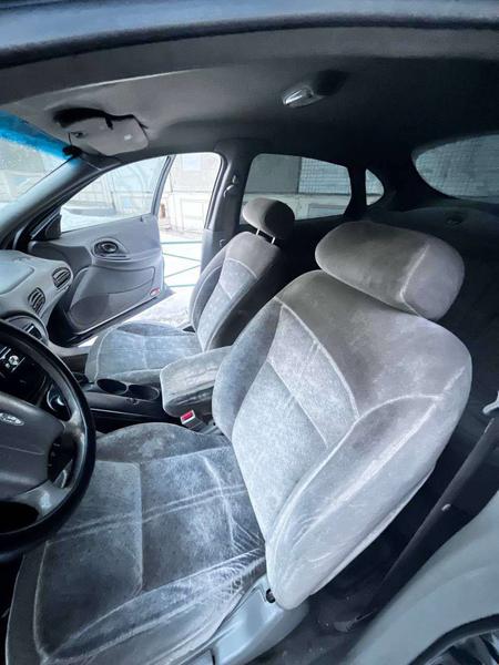 Ford Taurus 1996, фото 5