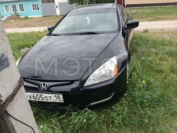 Honda Accord 2004, фото 2