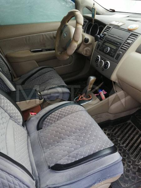Nissan Tiida 2007, фото 4