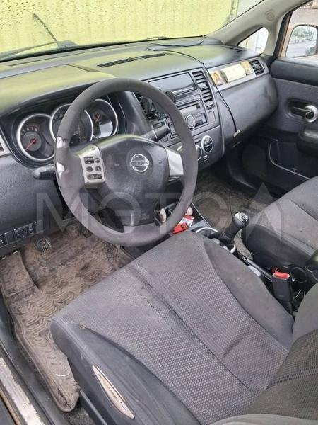 Nissan Tiida 2008, фото 4