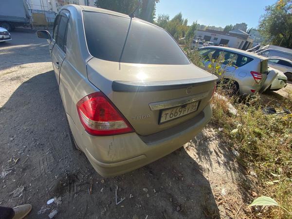 Nissan Tiida 2011, фото 3