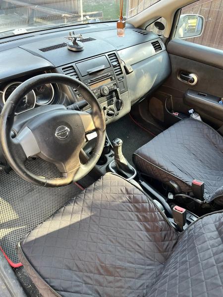 Nissan Tiida 2010, фото 22