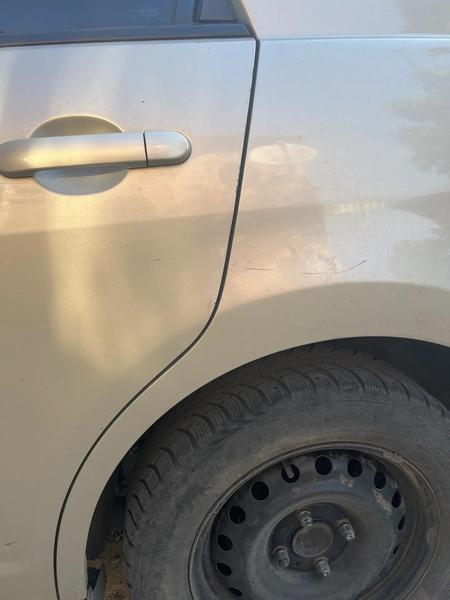 Nissan Tiida 2010, фото 9