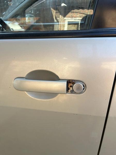 Nissan Tiida 2010, фото 27