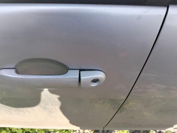 Nissan Tiida 2011, фото 3