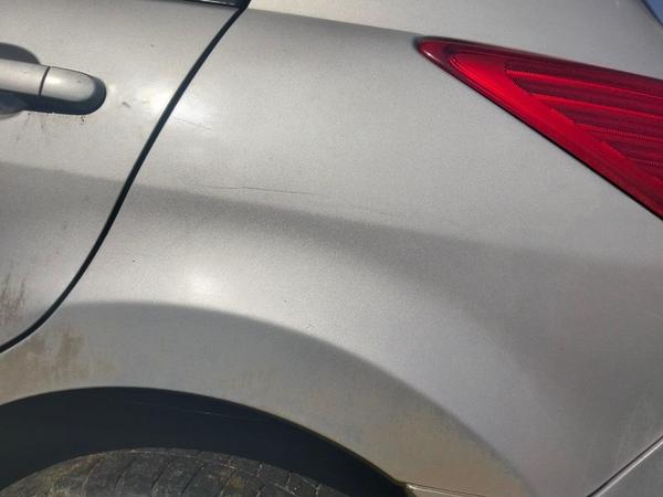 Nissan Tiida 2011, фото 4