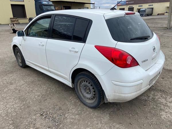 Nissan Tiida 2013, фото 12