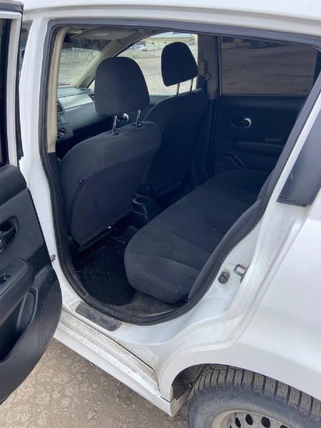 Nissan Tiida 2013, фото 4