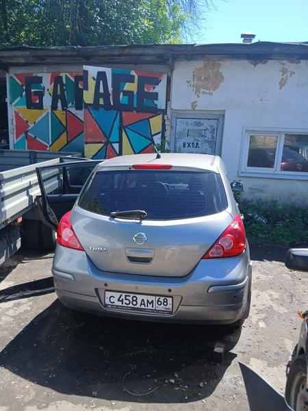 Nissan Tiida 2008, фото 13