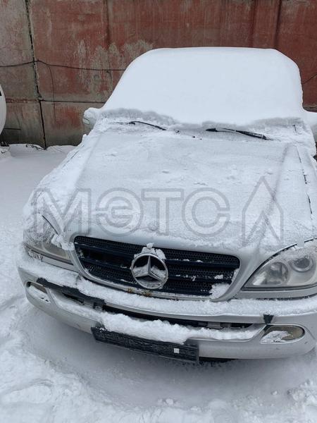 Mercedes-Benz MЛ350 2003, фото 3