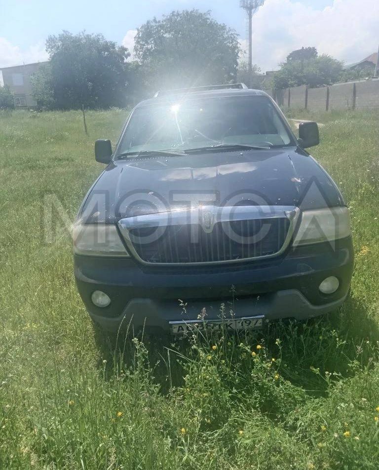 Lincoln Aviator