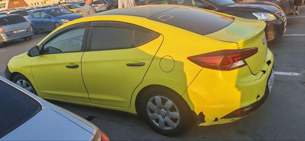 Hyundai Elantra 2019, фото 3