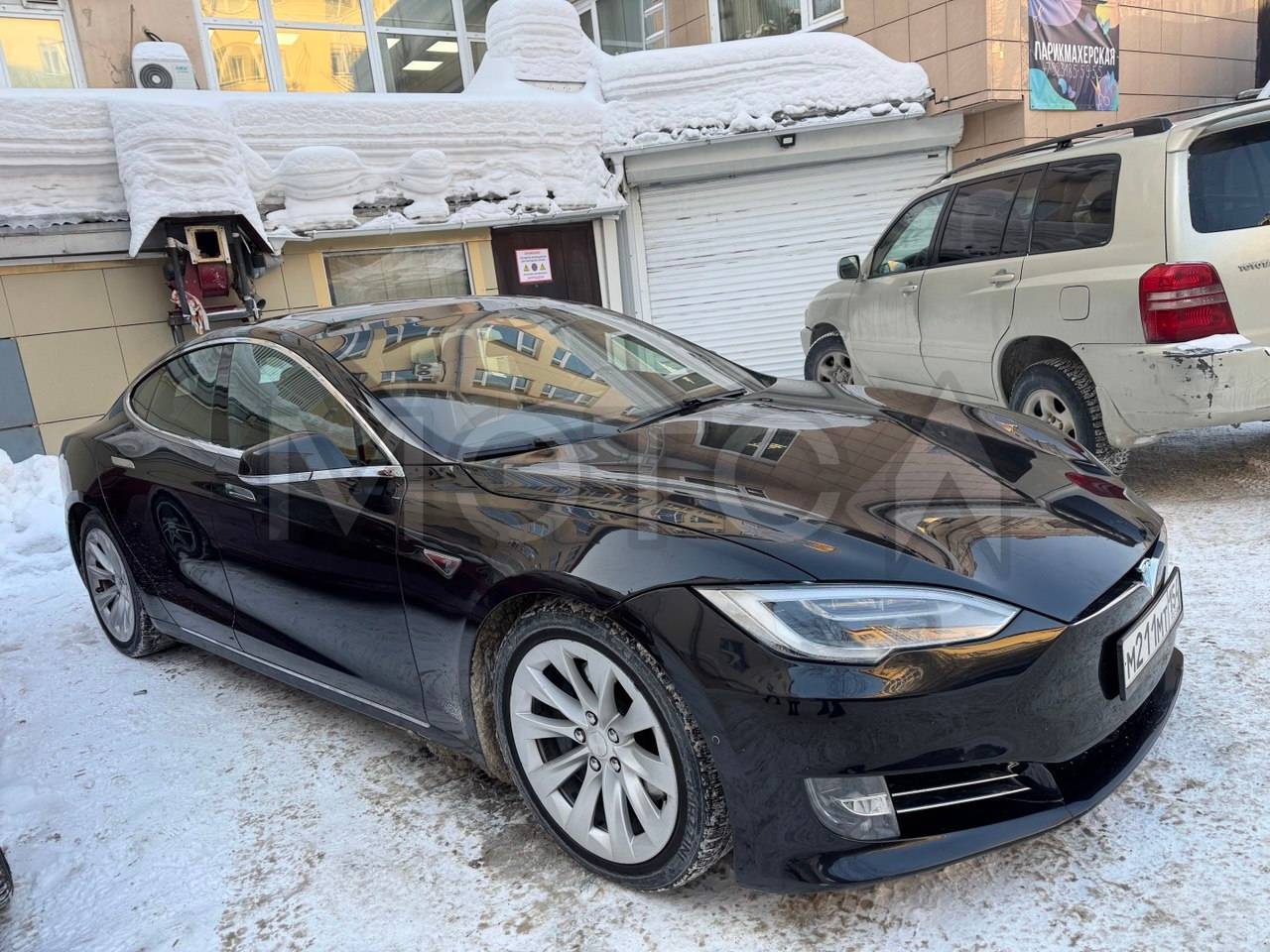 Tesla Model S