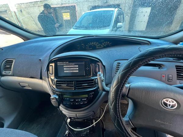 Toyota Estima 2001, фото 4