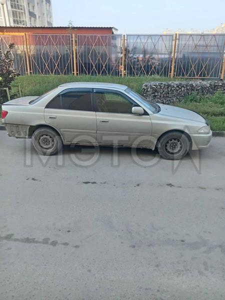 Toyota Carina 1999, фото 2