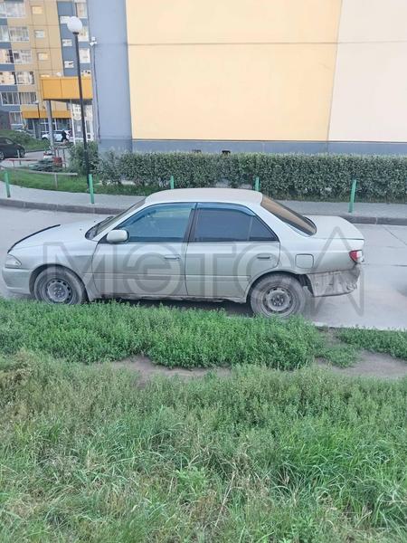 Toyota Carina 1999, фото 3