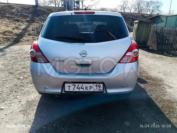 Nissan Tiida, фото 4