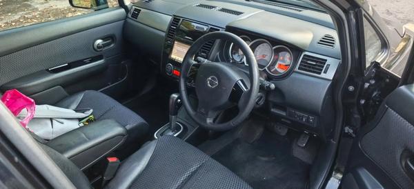 Nissan Tiida 2009, фото 17