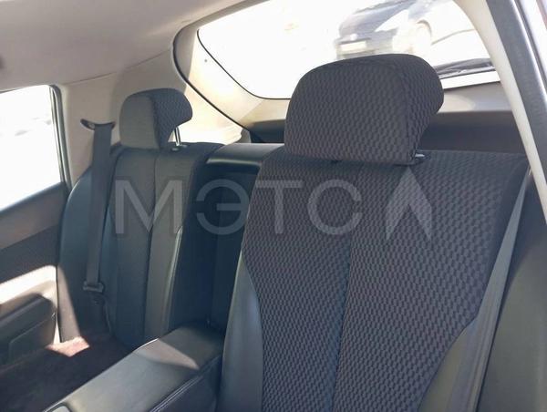Nissan Tiida 2010, фото 13