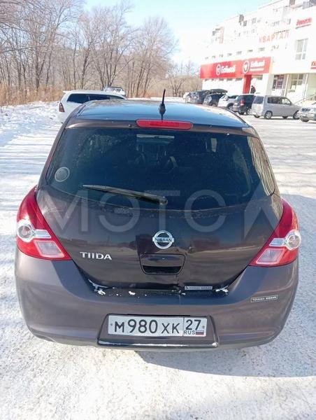 Nissan Tiida 2010, фото 5