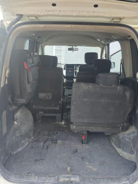 Nissan Serena 2008, фото 12