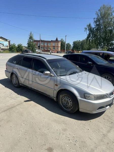 Honda Accord 2002, фото 3