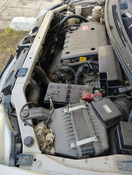 Mitsubishi Dion 2001, фото 13