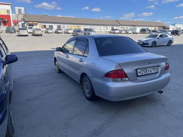 Mitsubishi Lancer 2005, фото 4
