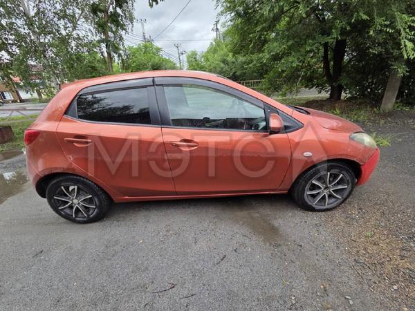 Mazda Demio 2009, фото 3