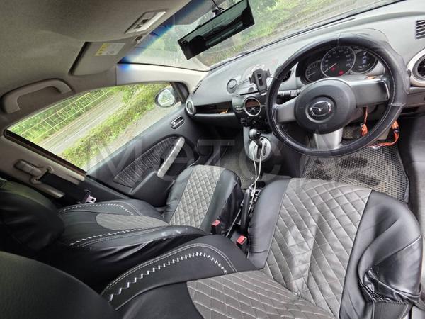 Mazda Demio 2009, фото 5