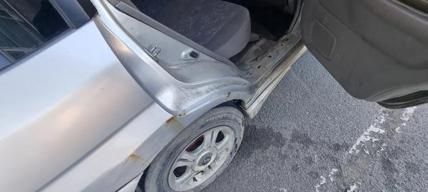 Mazda Demio 2001, фото 6