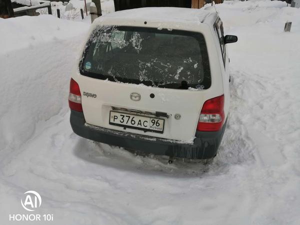 Mazda Demio 2002, фото 2