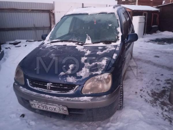 Toyota Raum 2000, фото 2