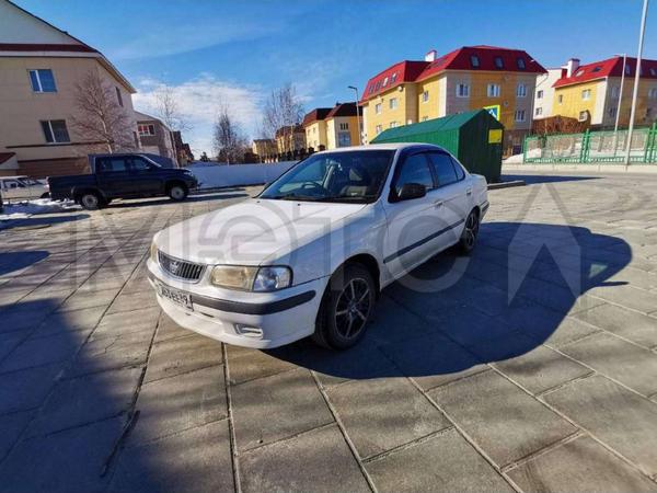 Nissan Sunny 1999, фото 2