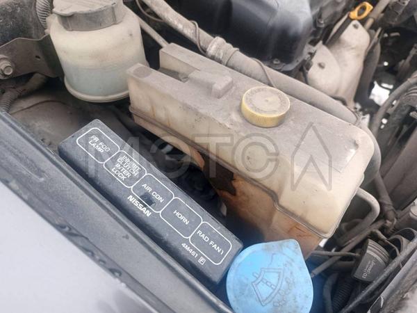 Nissan Sunny 2000, фото 23