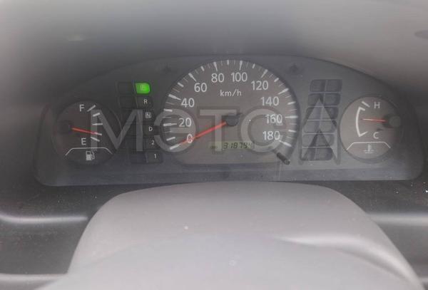 Nissan Sunny 2000, фото 13
