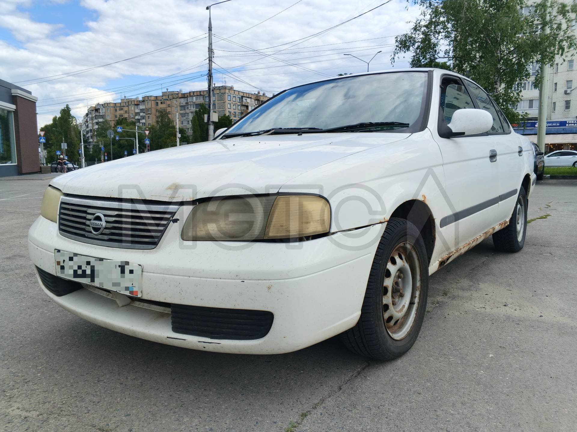 Nissan Sunny