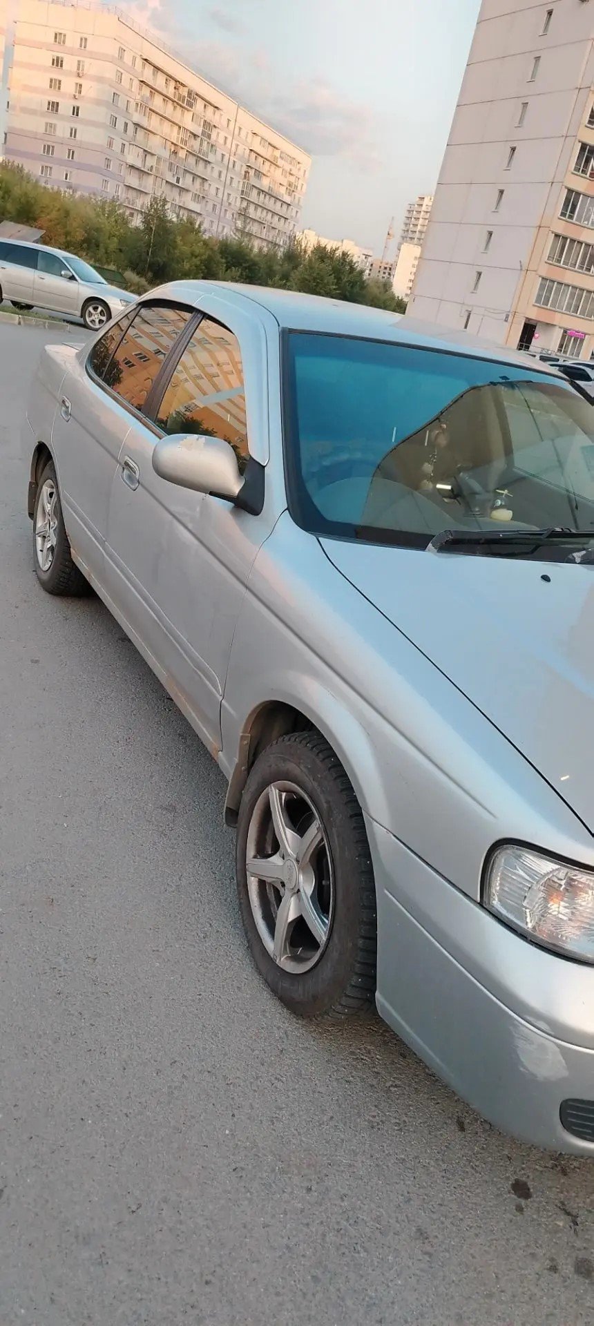 Nissan Sunny