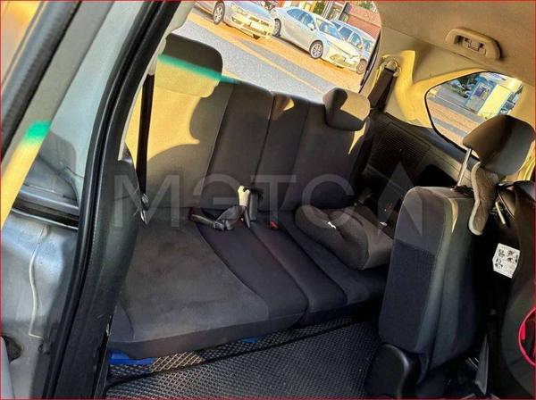 Honda Freed 2010, фото 12