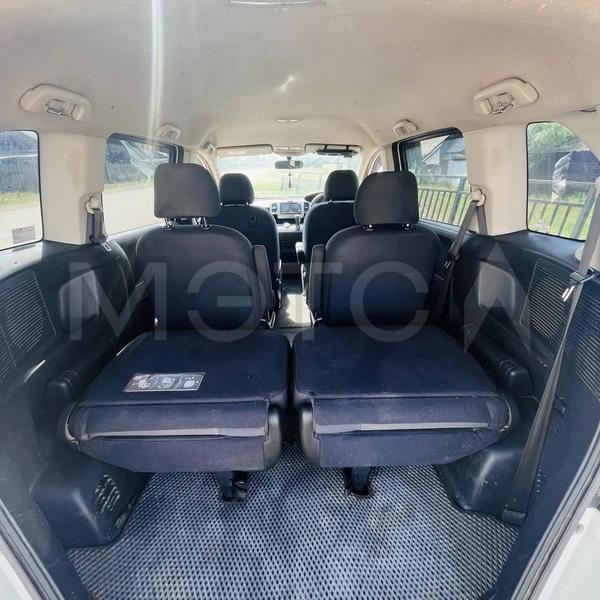 Honda Freed 2010, фото 6