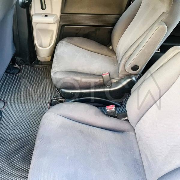 Honda Freed 2010, фото 5