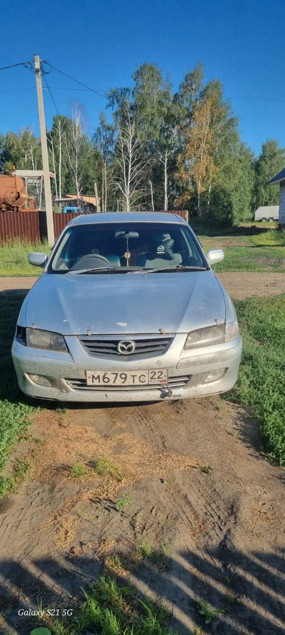 Mazda Capella