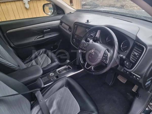 Mitsubishi Outlander 2017, фото 10