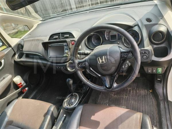Honda Fit Shuttle 2013, фото 3