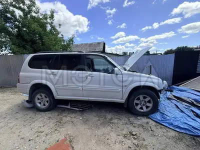 Suzuki Escudo