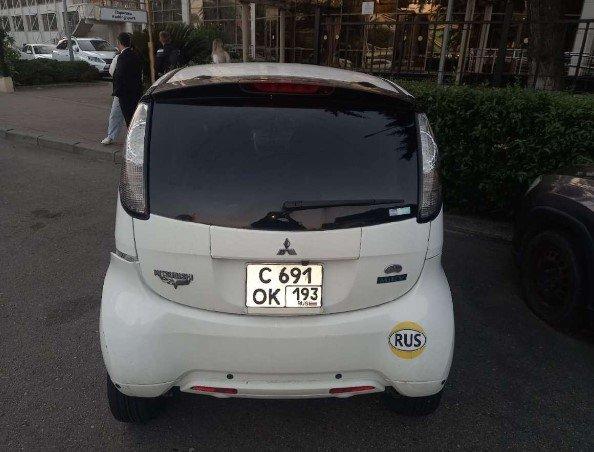 Mitsubishi i-MiEV 2011, фото 3
