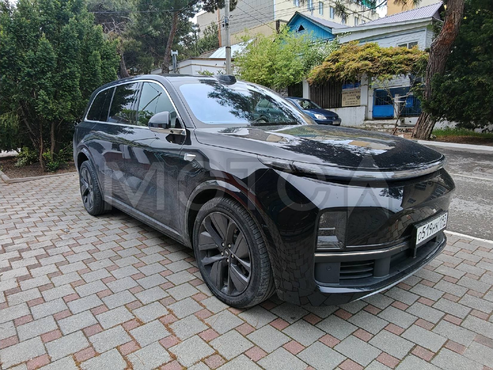 Li Auto (Lixiang) L9